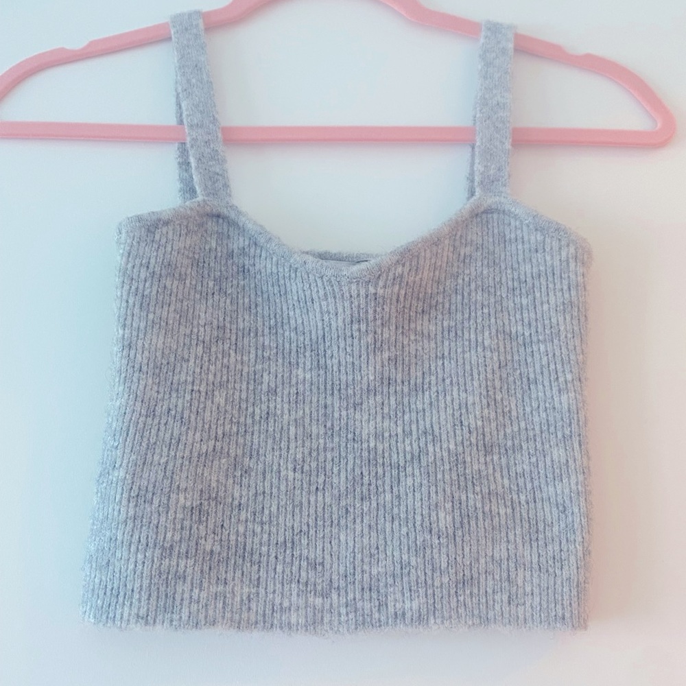 Zara knit tank top . I never wore it. Brand new without tag.